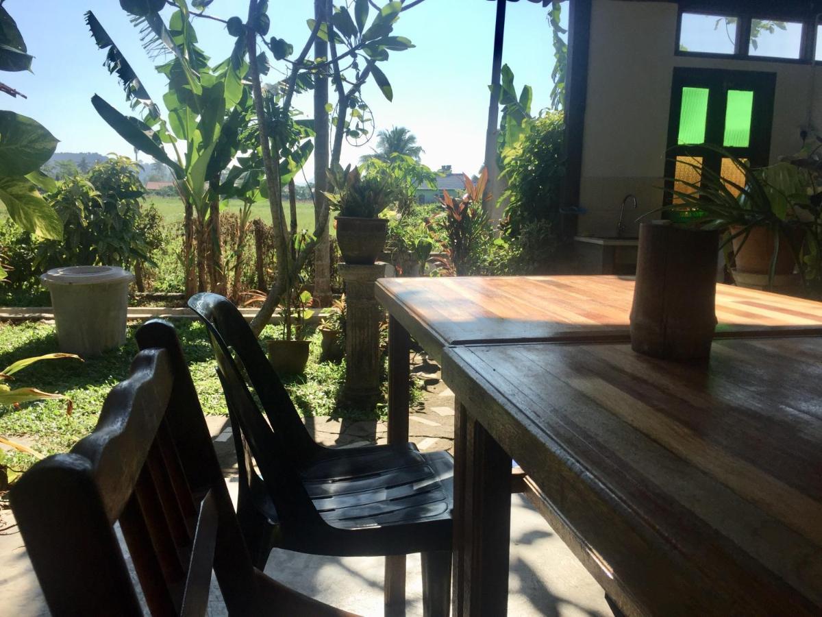 Soluna Guest House Пантай Ченанг Екстериор снимка